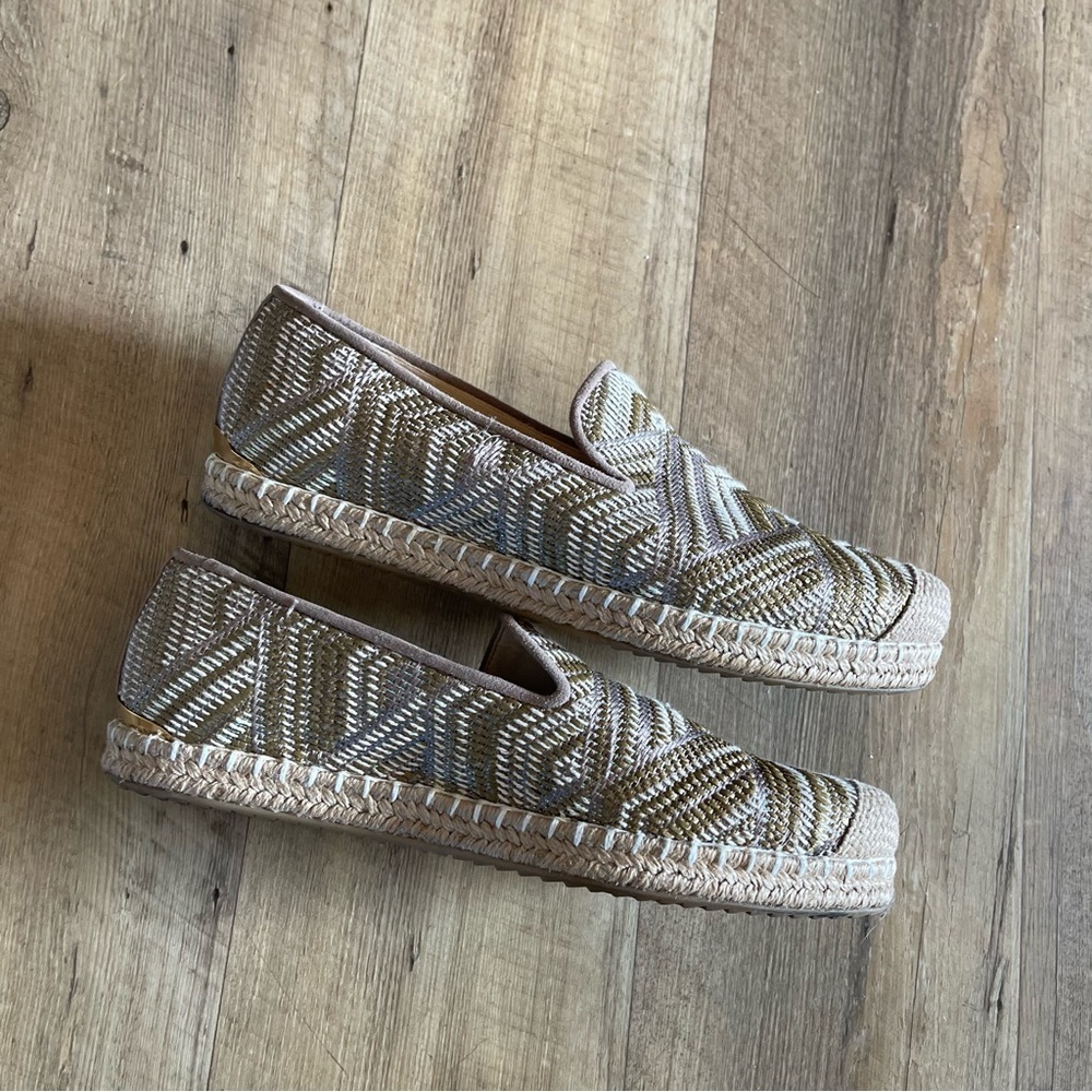 Stuart Weitzman | Pipe Catalan Espadrilles - Picture 7 of 10